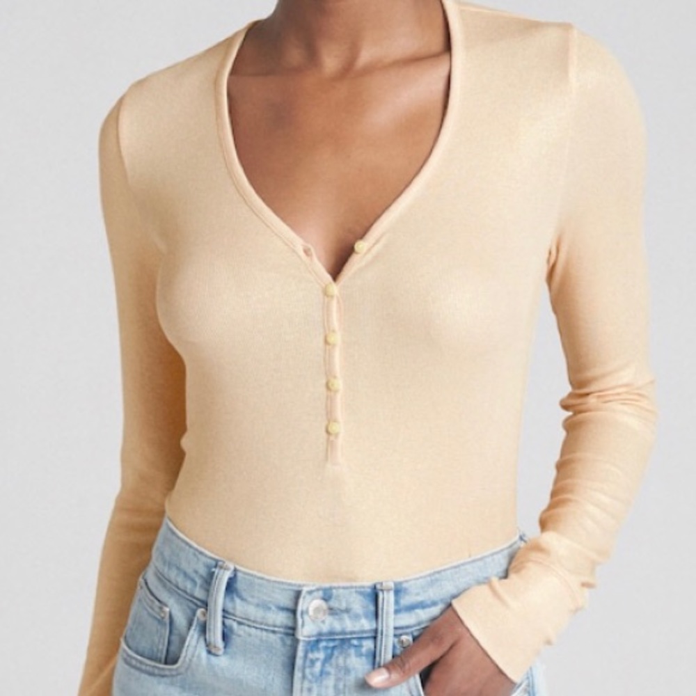 Gap metallic button down v-neck